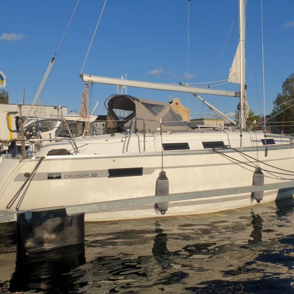 Bavaria 32 Cruiser "Kiwi"